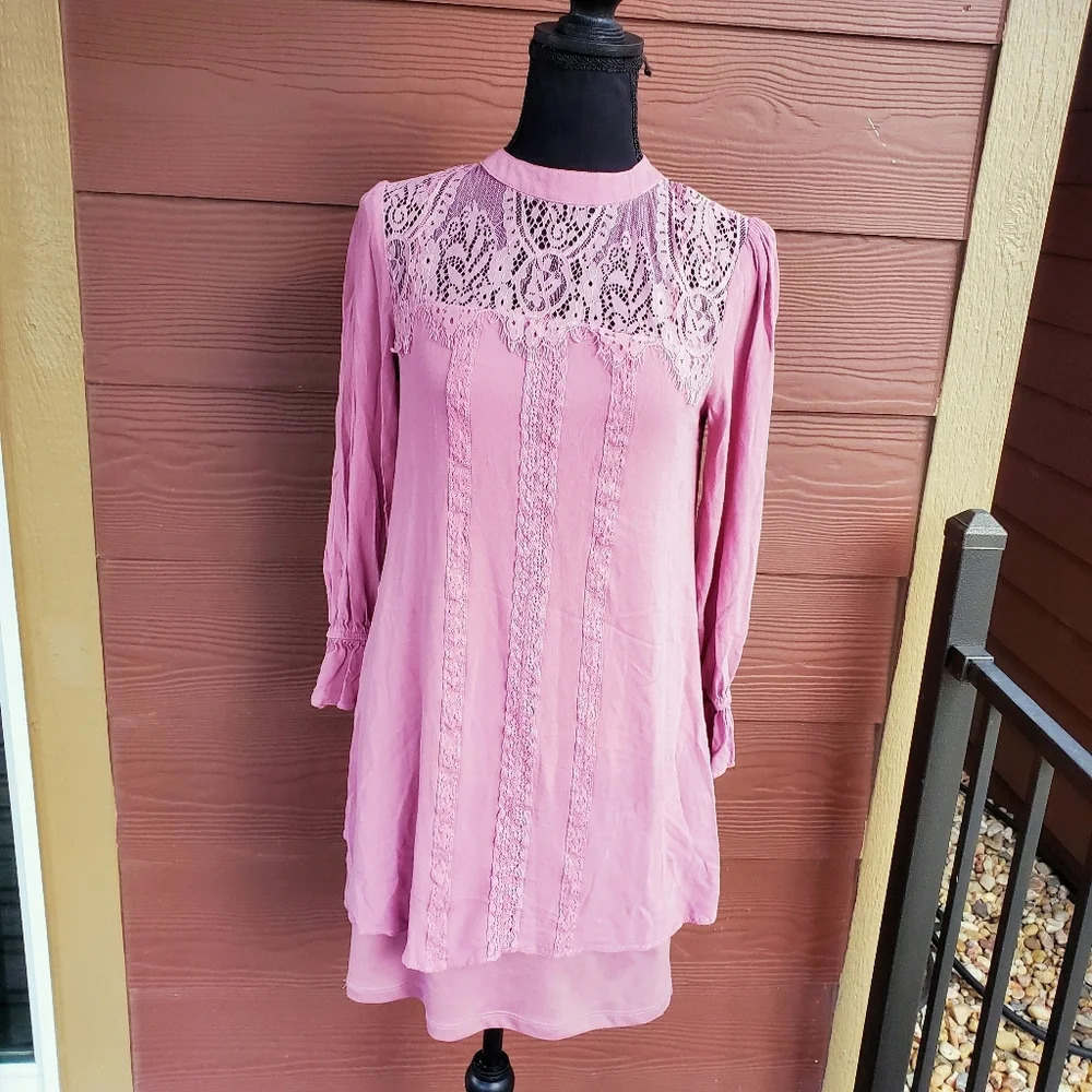 Taylor & Sage Long Sleeved Dusty Rose Lace Tunic Mini Dress Size S Boho